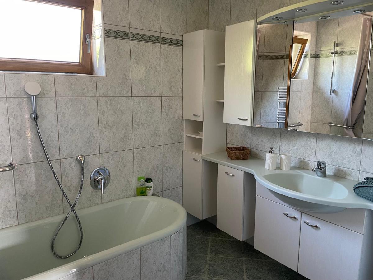 Dahoam Apartment Imst Ngoại thất bức ảnh
